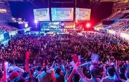 它迫使球队 它迫使球队